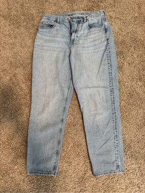 American Eagle Mom Jeans